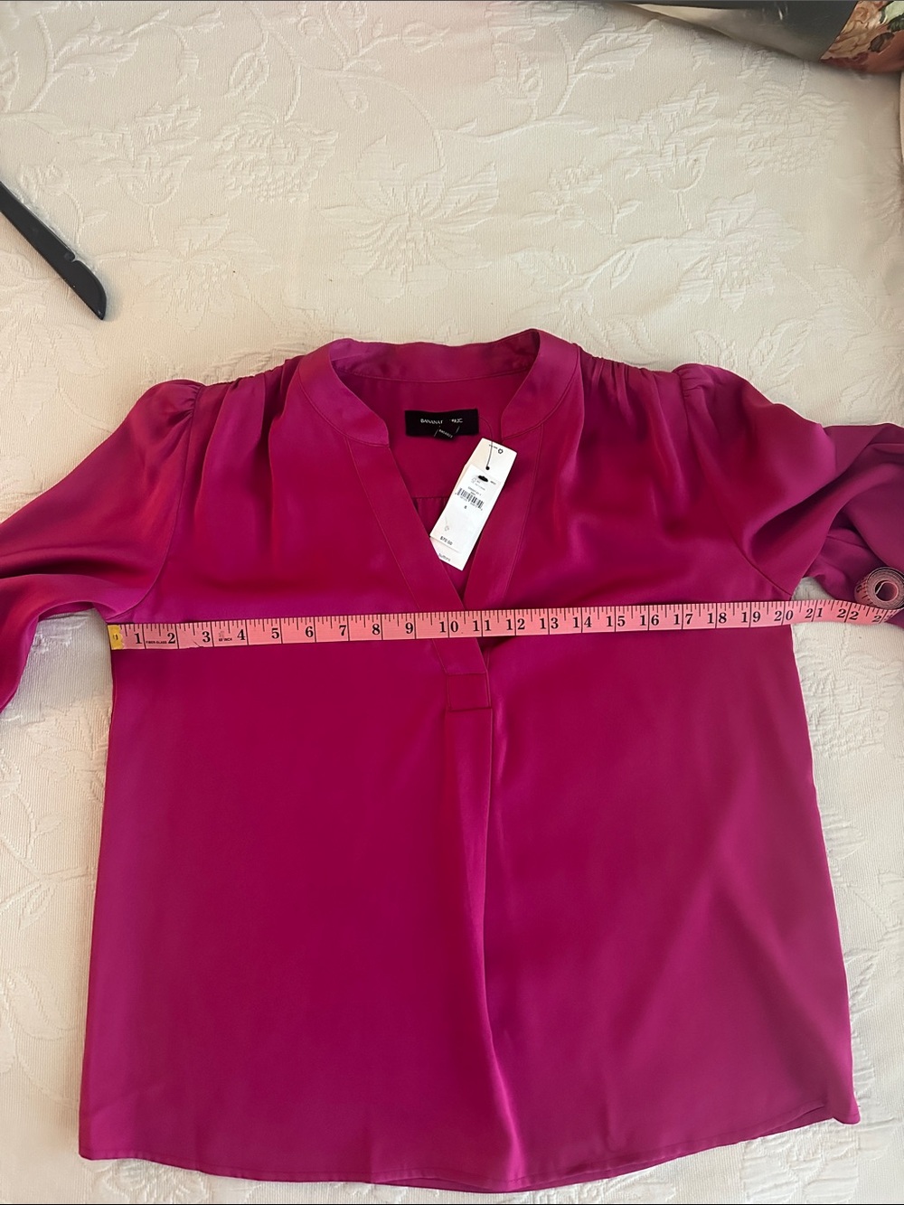 Banana Republic Elegant Fuchsia Blouse - NWT - Picture 8 of 8